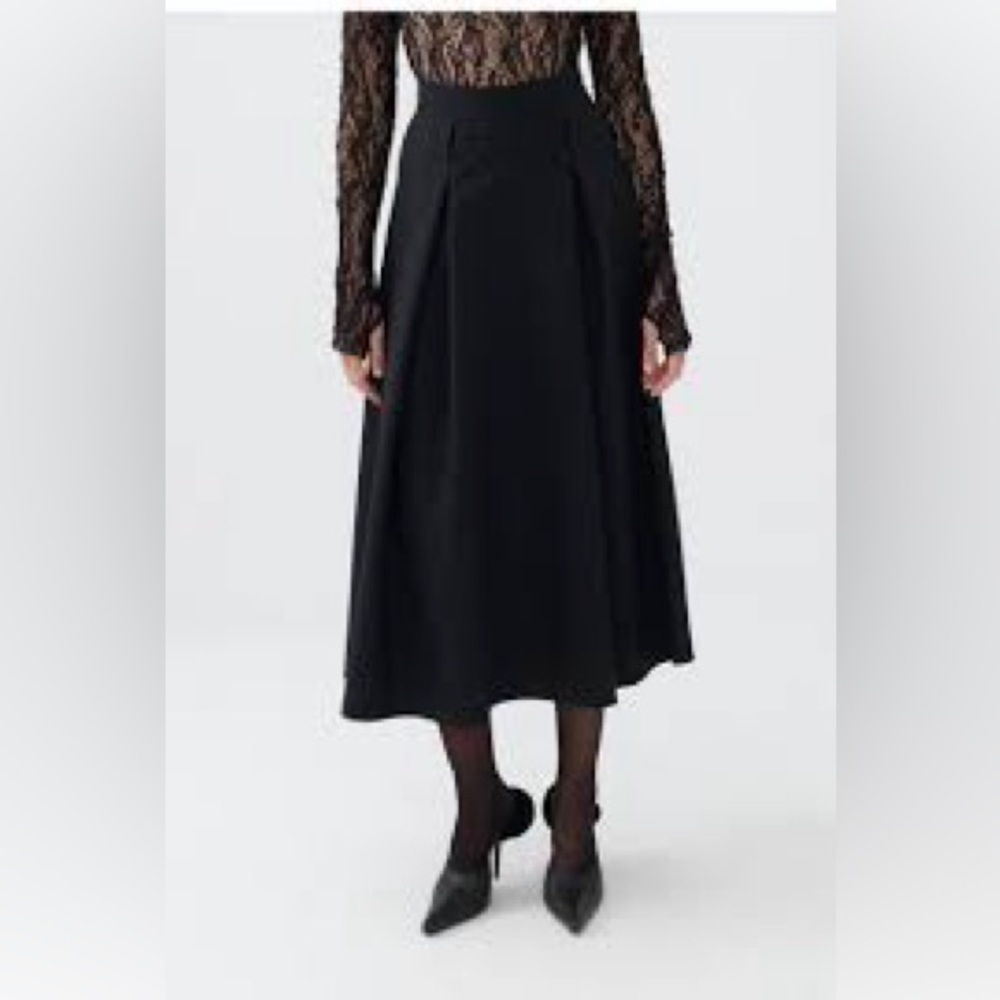 Nocturne  Midi Skirt Button Designed NWT XL